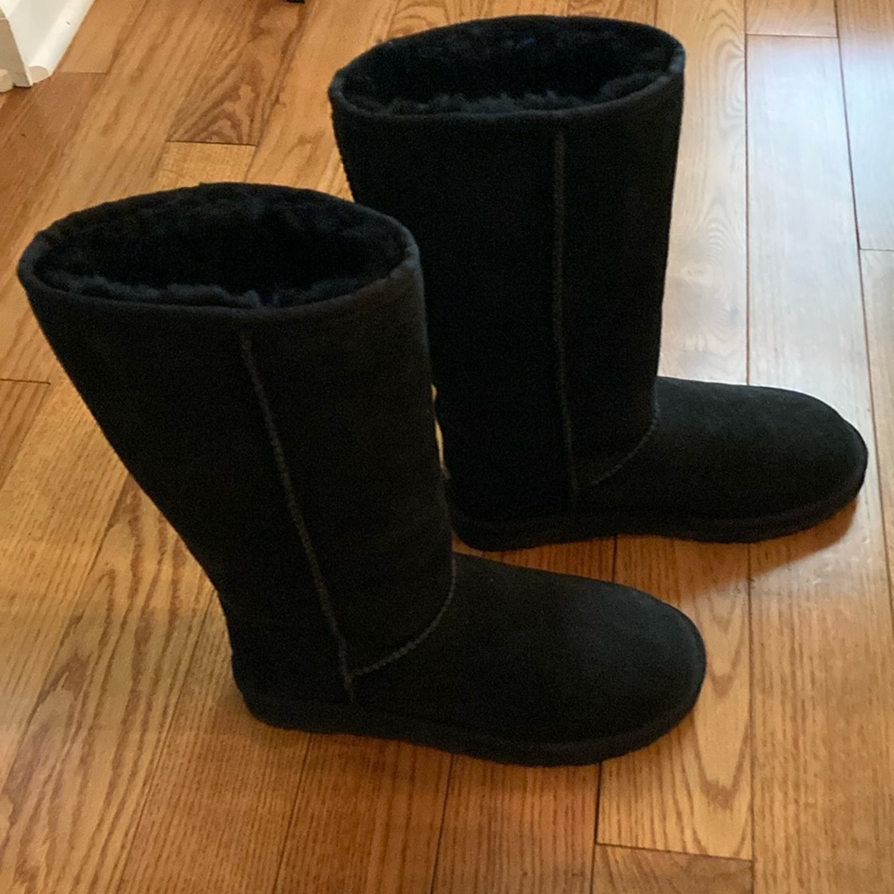 UGG tall black Women's Boots